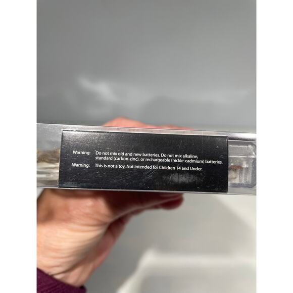 Firefly Lights 30 Tiny Warm Ultra Bright Lights on Silver Cord Battery Operated - Picture 3 of 4